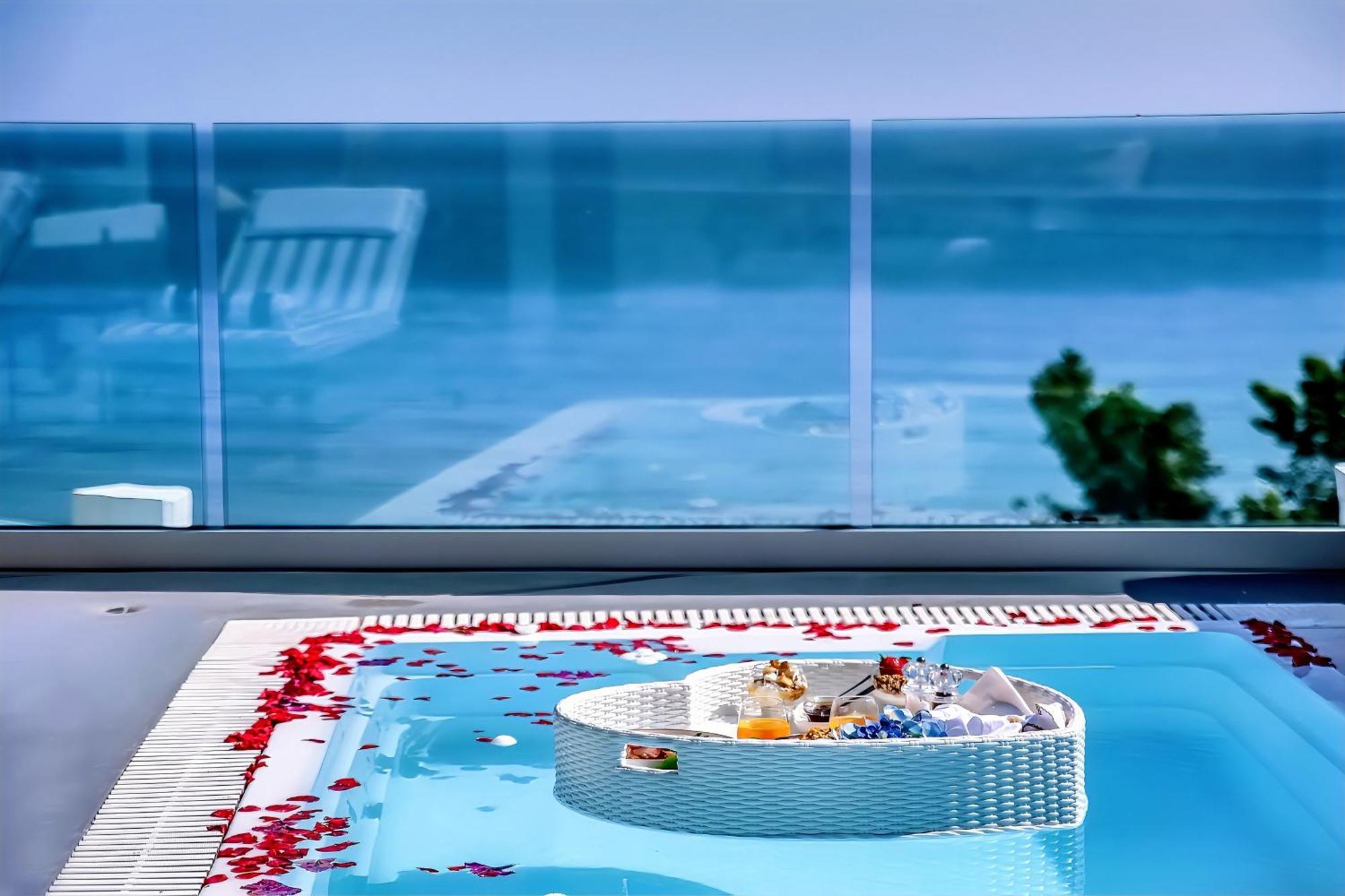 Panorama Suites & Spa - Adults Only Stómion Rom bilde