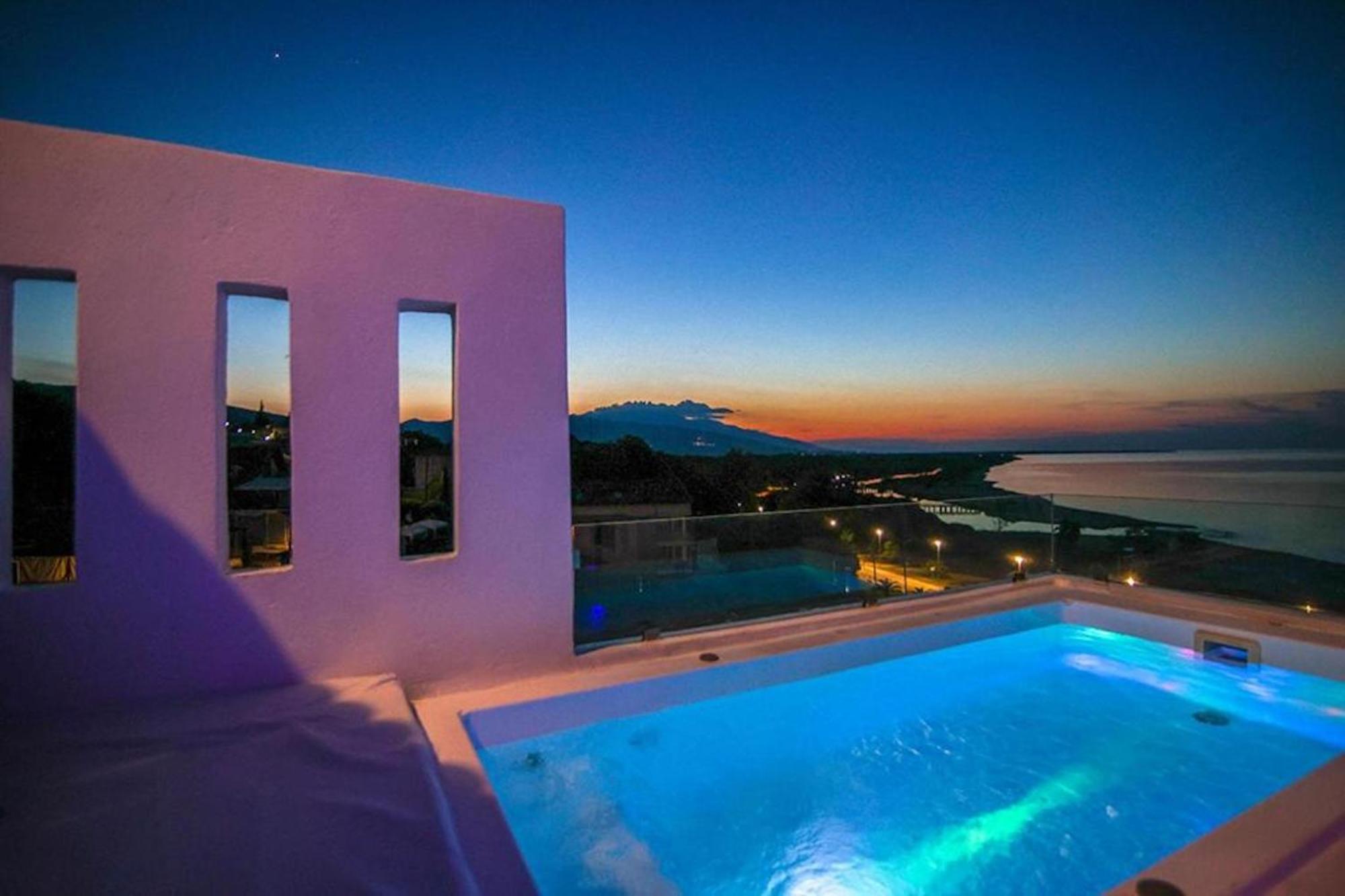 Panorama Suites & Spa - Adults Only Stómion Rom bilde