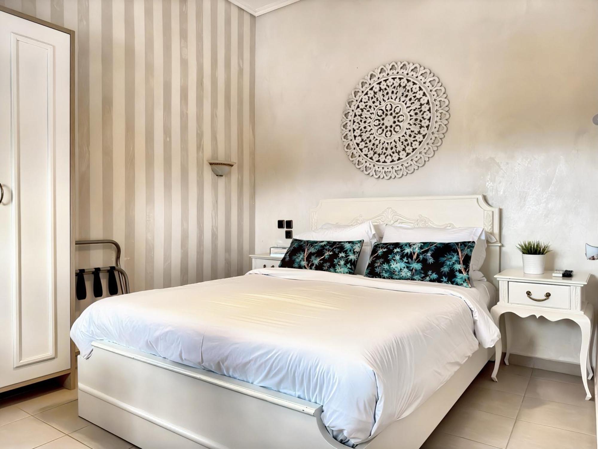 Panorama Suites & Spa - Adults Only Stómion Rom bilde